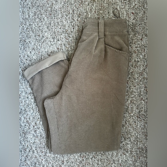 Petal & Pup Barrel Pants - Picture 5 of 10